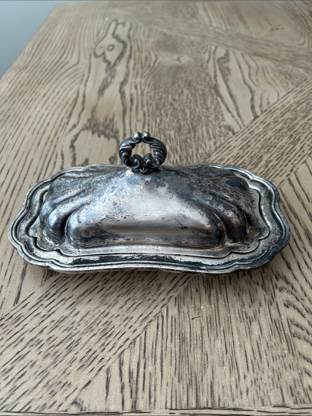Vintage Oneida Silver plate Butter Dish with Ornate Handle